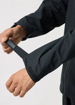 Sale Swedemount Abisko Shell Rain Jacket Black