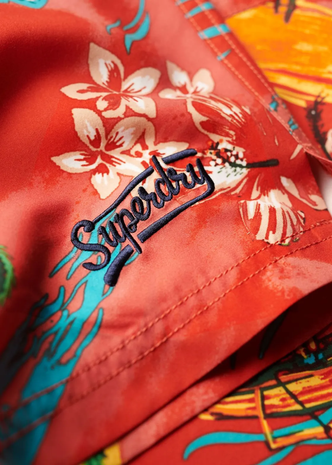 Superdry HAWAIIAN PRINT 17" SWIM SHORT Waikiki Red