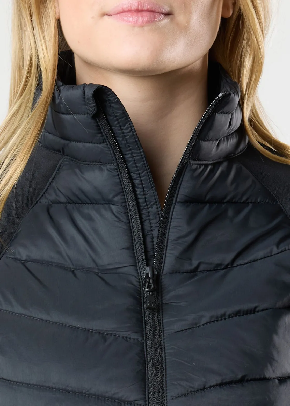 Discount X-trail Hybrid Jacket W Black/Black