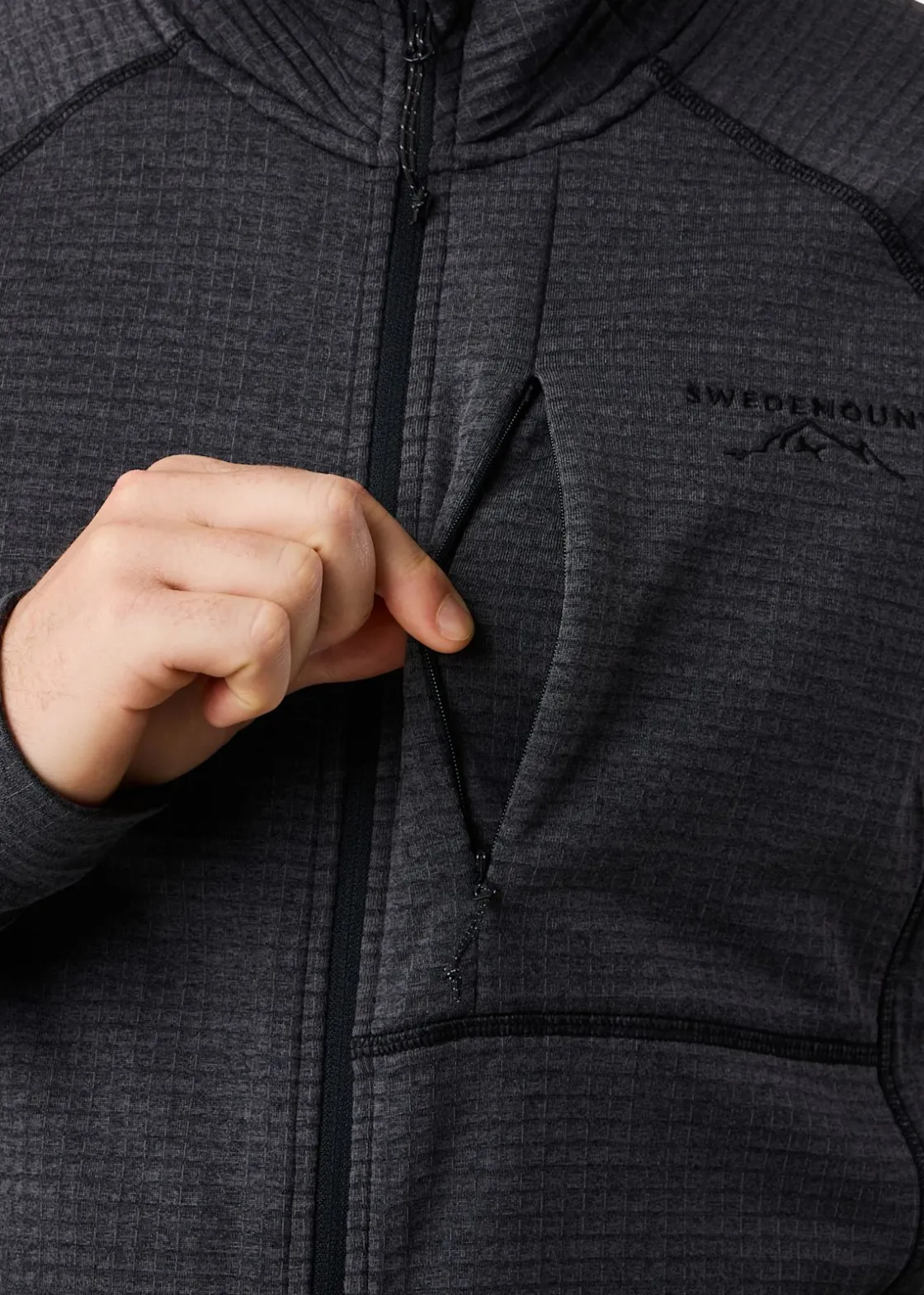 Best Swedemount Lofoten Midlayer Full Zip Black Melange