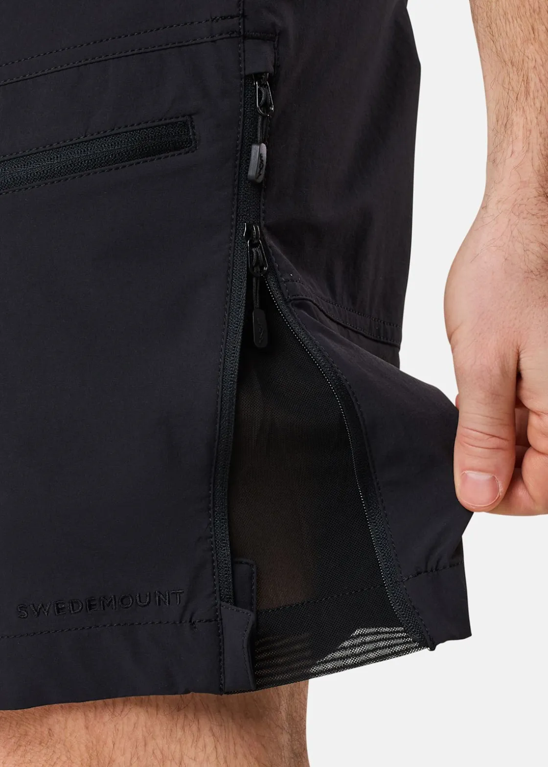 New Swedemount Lofoten Stretch Shorts Black/Black