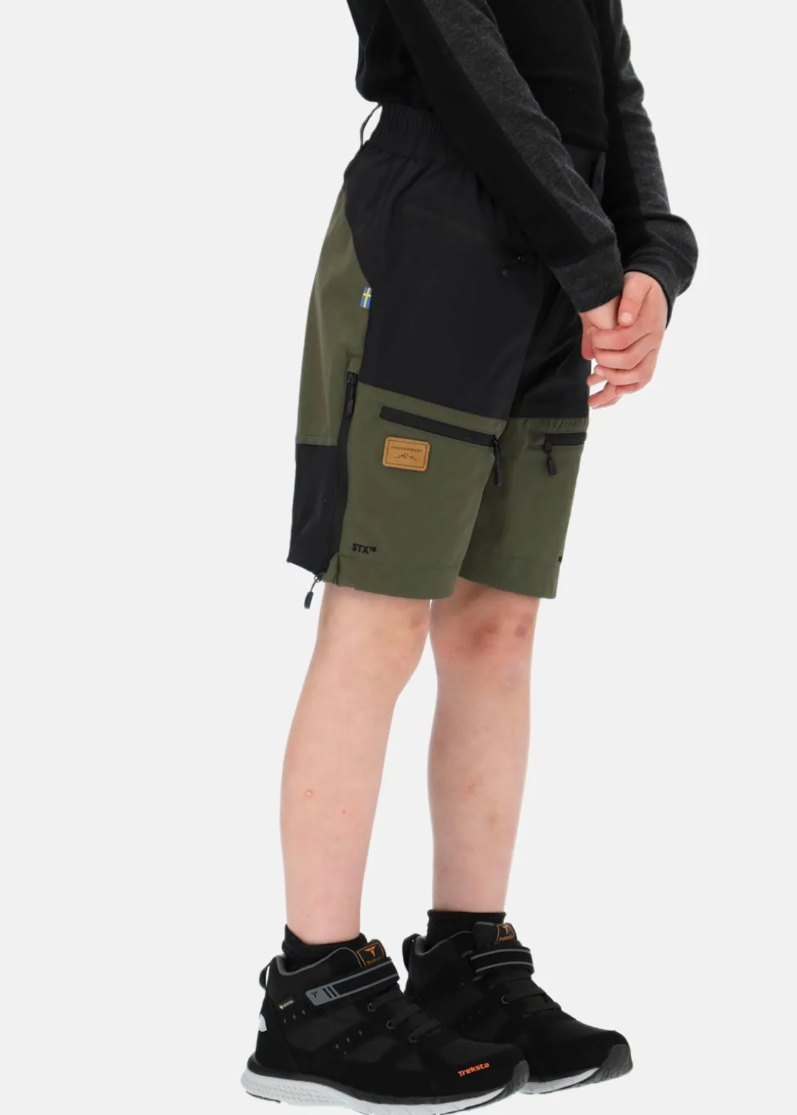 Swedemount Lofoten Stretch Shorts JR Black/Olive