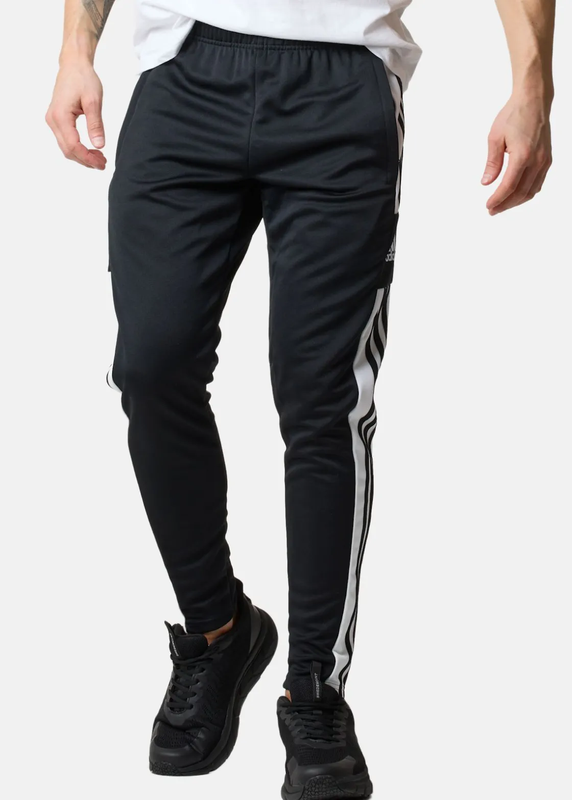 Sale Adidas SQ21 TR PNT BLACK/WHITE