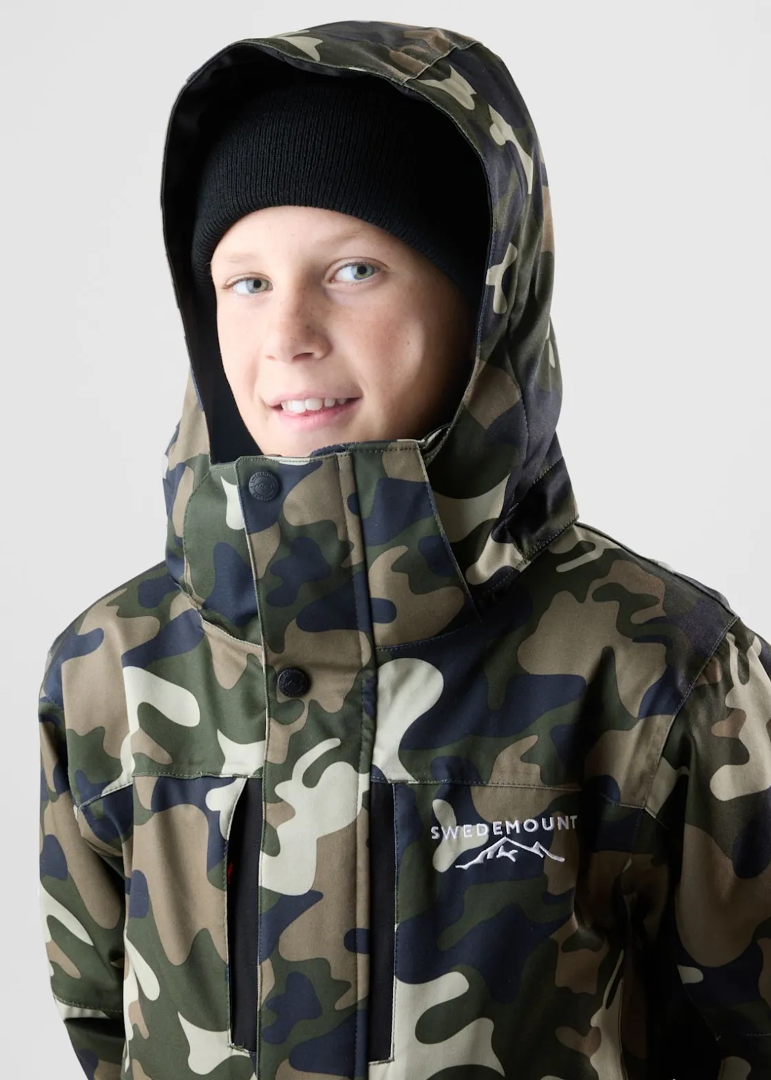 New Swedemount St. Anton Skisuit JR Green Camouflage/Black