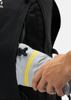 Outlet Haglöfs Tight Medium True Black