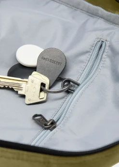 Sale Haglöfs Tight Small True Black/Olive Green