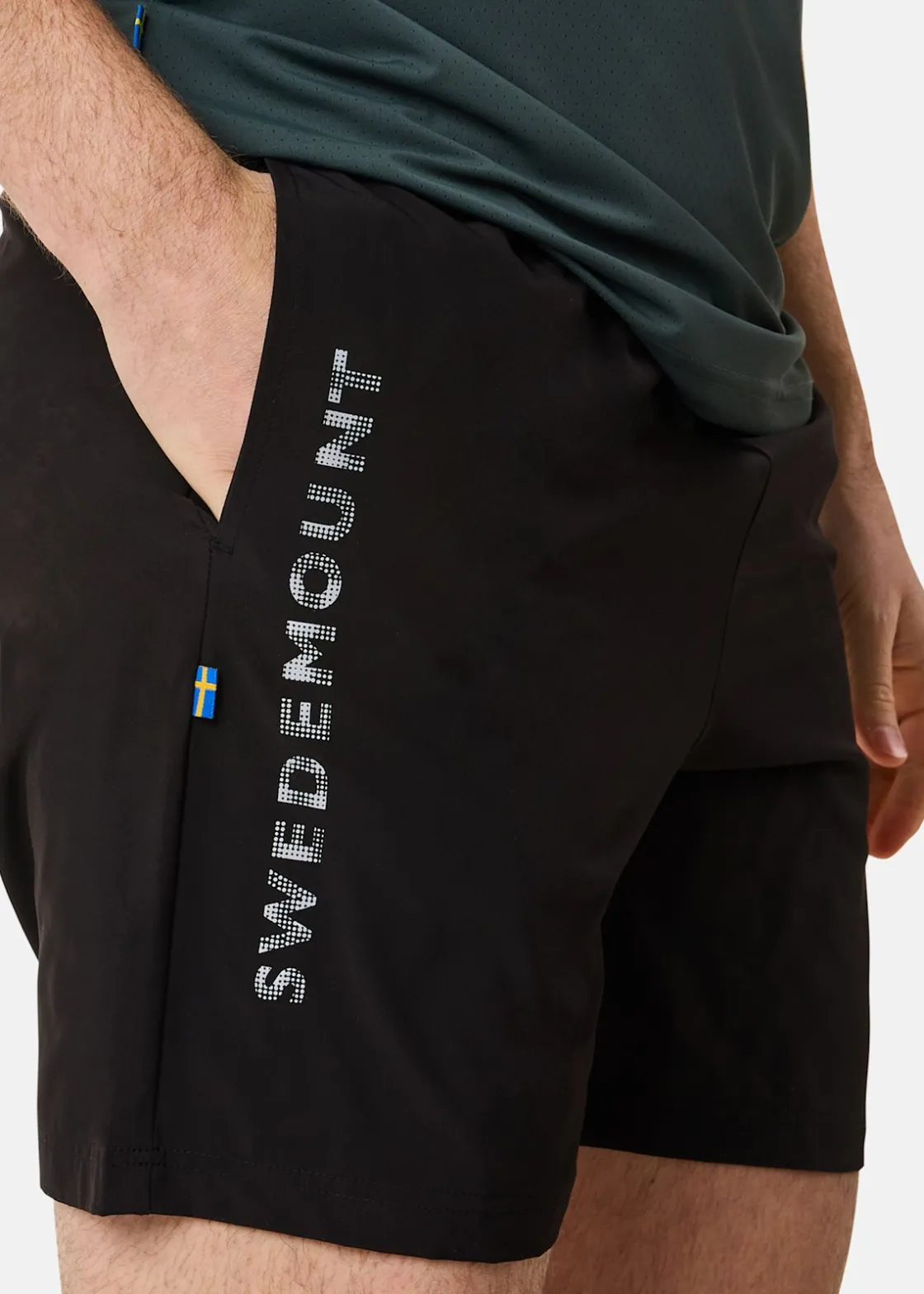 New Swedemount Training Shorts Black
