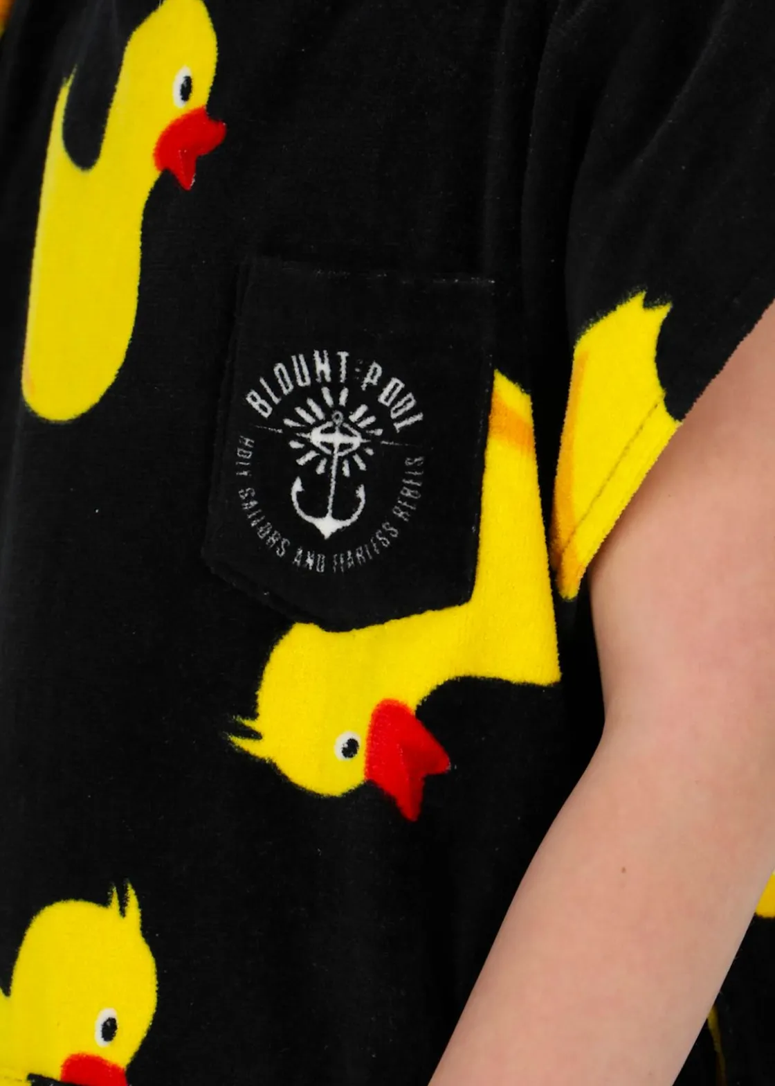 Online Blount & Pool Tropical Beach Poncho JR Black Yellow Duck