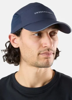 Best Swedemount Ultra Light Running Cap Navy