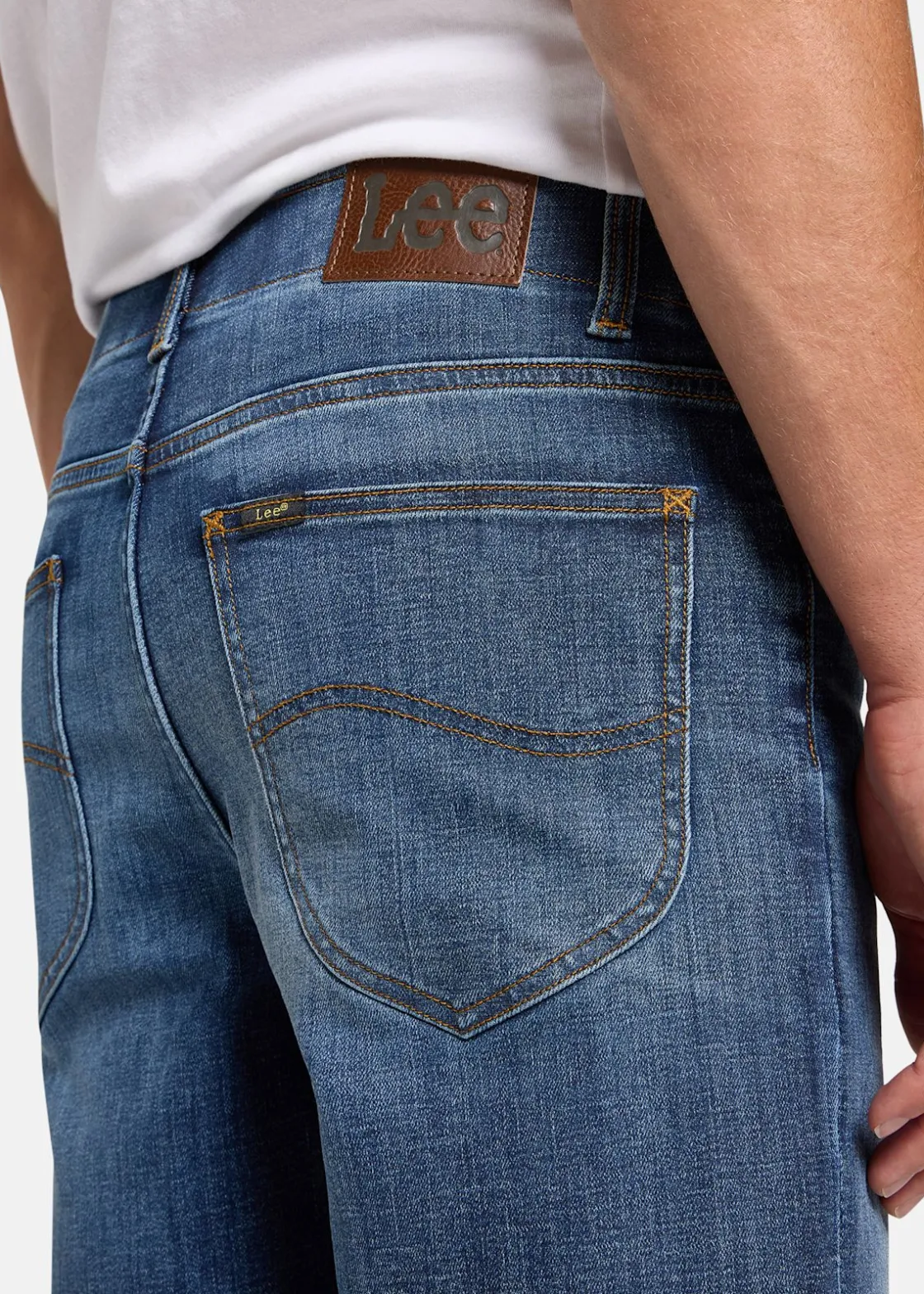 Outlet Lee XM_5_POCKET_SHORT LEGENDS MEDIUM DENIM